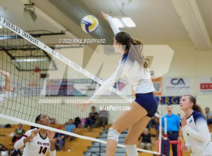 Thumbnail 3 in Rio Mesa @ Dos Pueblos photogallery.