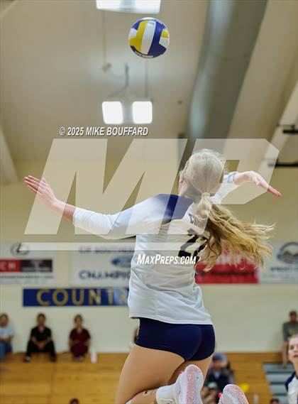 Thumbnail 2 in Rio Mesa @ Dos Pueblos photogallery.