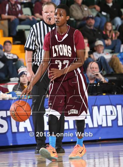 Thumbnail 3 in Lyons vs Waterville (NYSPHSAA Class C Semifinal) photogallery.
