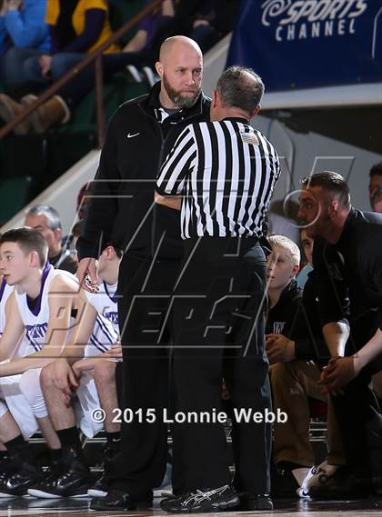 Thumbnail 3 in Lyons vs Waterville (NYSPHSAA Class C Semifinal) photogallery.