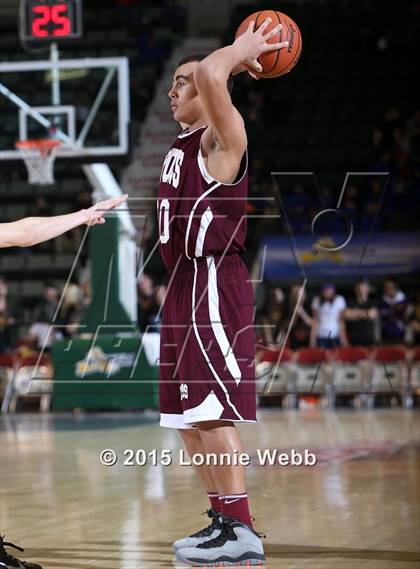 Thumbnail 2 in Lyons vs Waterville (NYSPHSAA Class C Semifinal) photogallery.