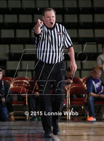 Thumbnail 2 in Lyons vs Waterville (NYSPHSAA Class C Semifinal) photogallery.