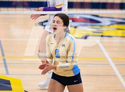 Thumbnail 3 in Monache vs Lemoore (Sunnyside Invitational) photogallery.