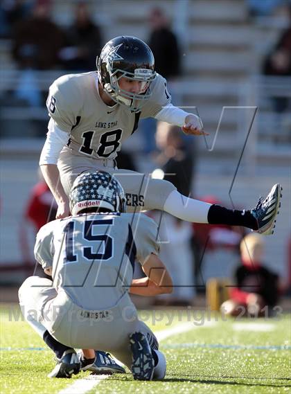 Thumbnail 3 in Lone Star vs. Kilgore (UIL 3A Region II Regional Semifinal) photogallery.