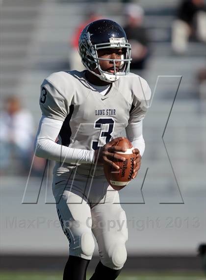 Thumbnail 1 in Lone Star vs. Kilgore (UIL 3A Region II Regional Semifinal) photogallery.