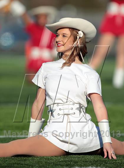 Thumbnail 2 in Lone Star vs. Kilgore (UIL 3A Region II Regional Semifinal) photogallery.