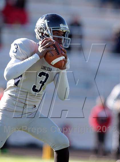 Thumbnail 2 in Lone Star vs. Kilgore (UIL 3A Region II Regional Semifinal) photogallery.