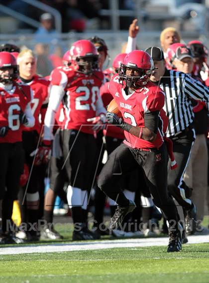 Thumbnail 2 in Lone Star vs. Kilgore (UIL 3A Region II Regional Semifinal) photogallery.