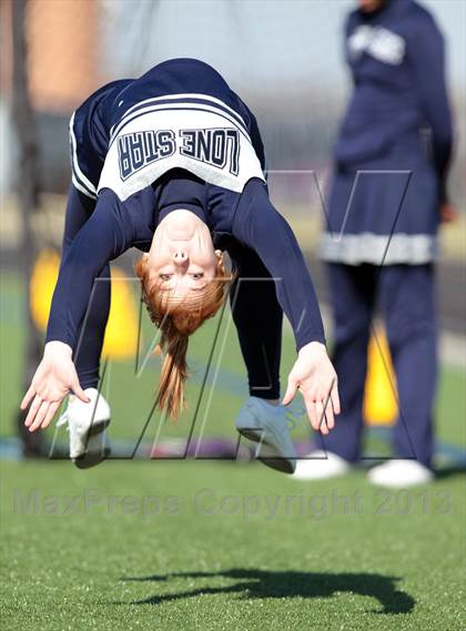 Thumbnail 3 in Lone Star vs. Kilgore (UIL 3A Region II Regional Semifinal) photogallery.