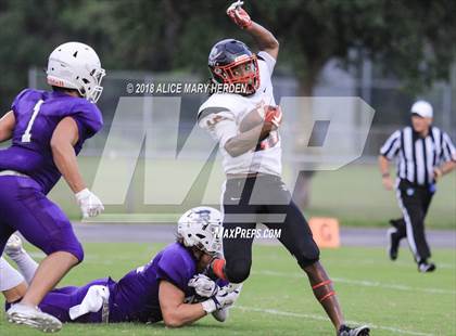 Thumbnail 3 in River Ridge vs Pasco (Preseason Game) photogallery.