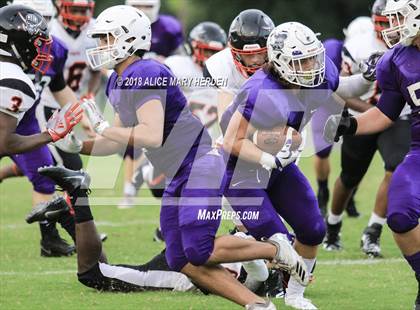 Thumbnail 3 in River Ridge vs Pasco (Preseason Game) photogallery.