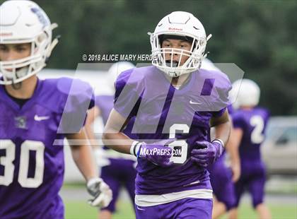 Thumbnail 1 in River Ridge vs Pasco (Preseason Game) photogallery.
