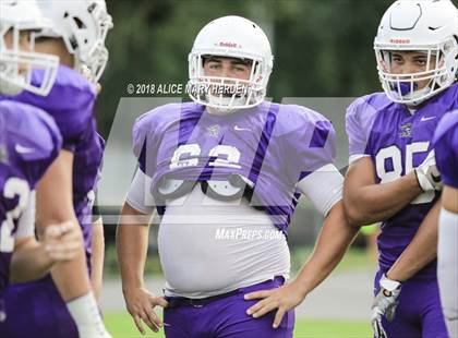Thumbnail 2 in River Ridge vs Pasco (Preseason Game) photogallery.