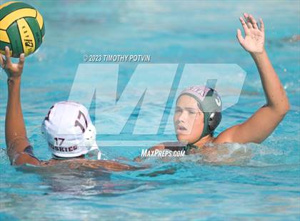 Thumbnail 2 in Murrieta Mesa vs Centennial photogallery.