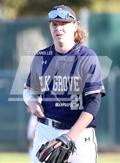 Thumbnail 3 in De La Salle @ Elk Grove photogallery.