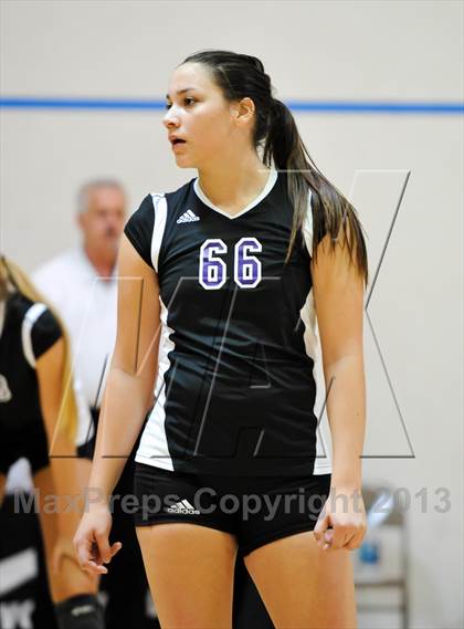 Thumbnail 3 in Northwest Christian vs. Valencia (Nike Tournament of Champions) photogallery.