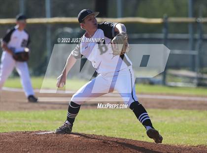 Thumbnail 2 in Fountain Lake @ Bauxite photogallery.