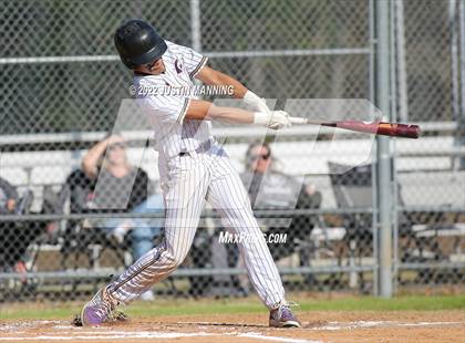 Thumbnail 2 in Fountain Lake @ Bauxite photogallery.