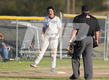 Thumbnail 2 in Fountain Lake @ Bauxite photogallery.