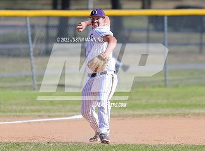Thumbnail 1 in Fountain Lake @ Bauxite photogallery.