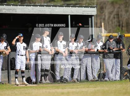 Thumbnail 2 in Fountain Lake @ Bauxite photogallery.