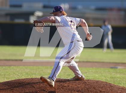 Thumbnail 3 in Fountain Lake @ Bauxite photogallery.