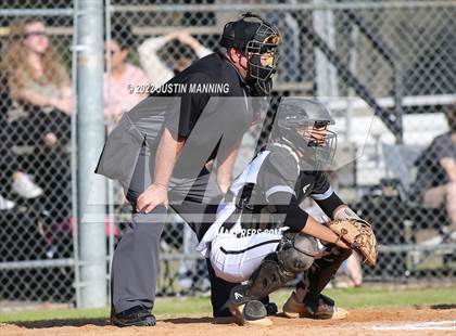 Thumbnail 1 in Fountain Lake @ Bauxite photogallery.