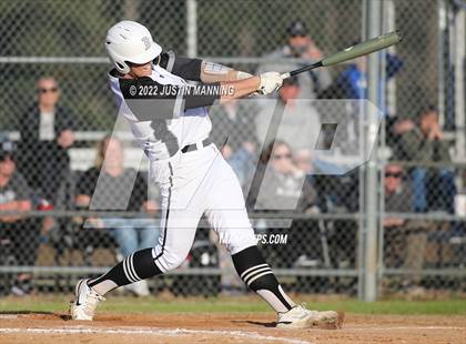 Thumbnail 1 in Fountain Lake @ Bauxite photogallery.