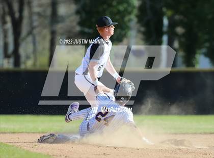 Thumbnail 1 in Fountain Lake @ Bauxite photogallery.