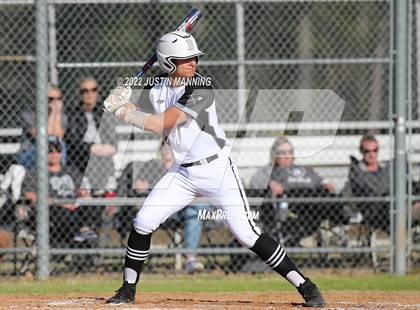 Thumbnail 3 in Fountain Lake @ Bauxite photogallery.