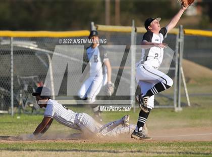 Thumbnail 3 in Fountain Lake @ Bauxite photogallery.