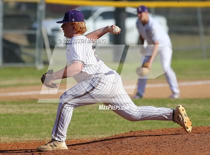 Thumbnail 2 in Fountain Lake @ Bauxite photogallery.