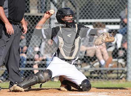 Thumbnail 1 in Fountain Lake @ Bauxite photogallery.