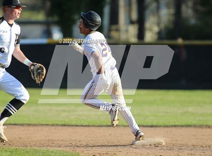 Thumbnail 1 in Fountain Lake @ Bauxite photogallery.