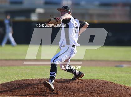 Thumbnail 3 in Fountain Lake @ Bauxite photogallery.
