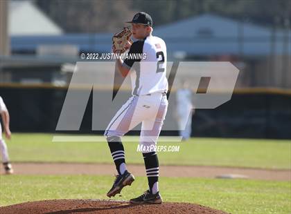 Thumbnail 1 in Fountain Lake @ Bauxite photogallery.