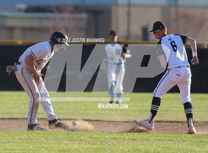 Thumbnail 3 in Fountain Lake @ Bauxite photogallery.