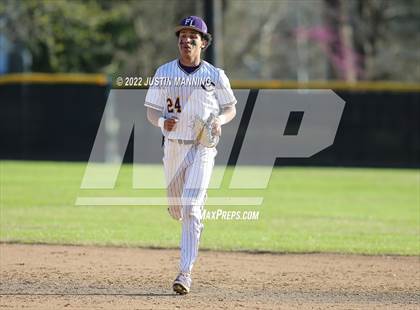 Thumbnail 1 in Fountain Lake @ Bauxite photogallery.