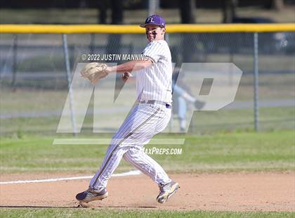 Thumbnail 3 in Fountain Lake @ Bauxite photogallery.