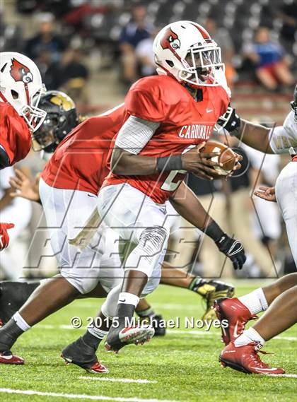 Thumbnail 2 in Warren Central vs. Colerain (Skyline Crosstown Showdown) photogallery.
