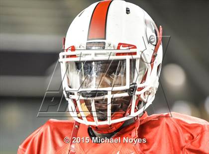 Thumbnail 1 in Warren Central vs. Colerain (Skyline Crosstown Showdown) photogallery.