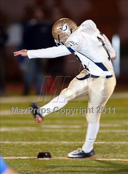 Thumbnail 3 in Norco vs. Vista Murrieta (CIF SS Playoffs) photogallery.