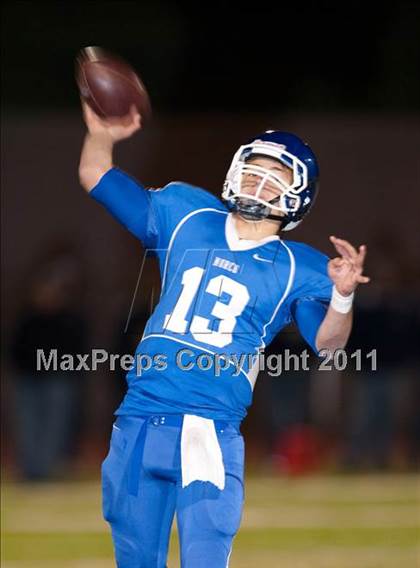 Thumbnail 3 in Norco vs. Vista Murrieta (CIF SS Playoffs) photogallery.