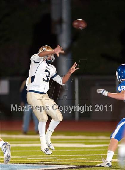 Thumbnail 2 in Norco vs. Vista Murrieta (CIF SS Playoffs) photogallery.