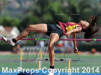 Thumbnail 1 in Los Altos @ West Covina Girls Varsity Track & Field photogallery.