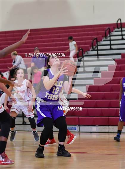 Thumbnail 3 in Tokay @ Lodi photogallery.