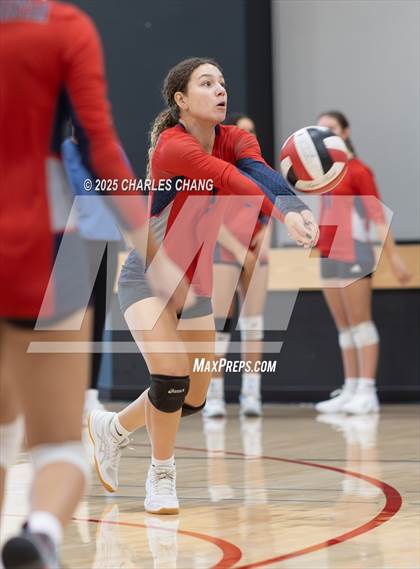 Thumbnail 2 in Vacaville Christian vs. Middletown (NorCal Tournament) photogallery.