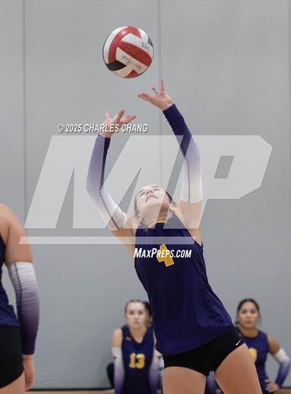 Thumbnail 3 in Vacaville Christian vs. Middletown (NorCal Tournament) photogallery.