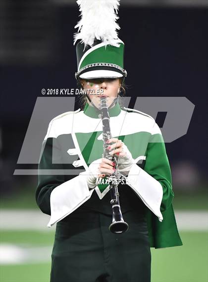 Thumbnail 2 in Iowa Park vs. Pleasant Grove (UIL 4A Division 2 Semifinal) photogallery.