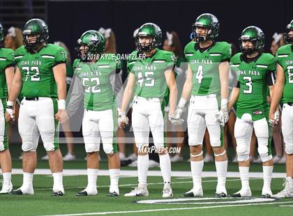 Thumbnail 1 in Iowa Park vs. Pleasant Grove (UIL 4A Division 2 Semifinal) photogallery.
